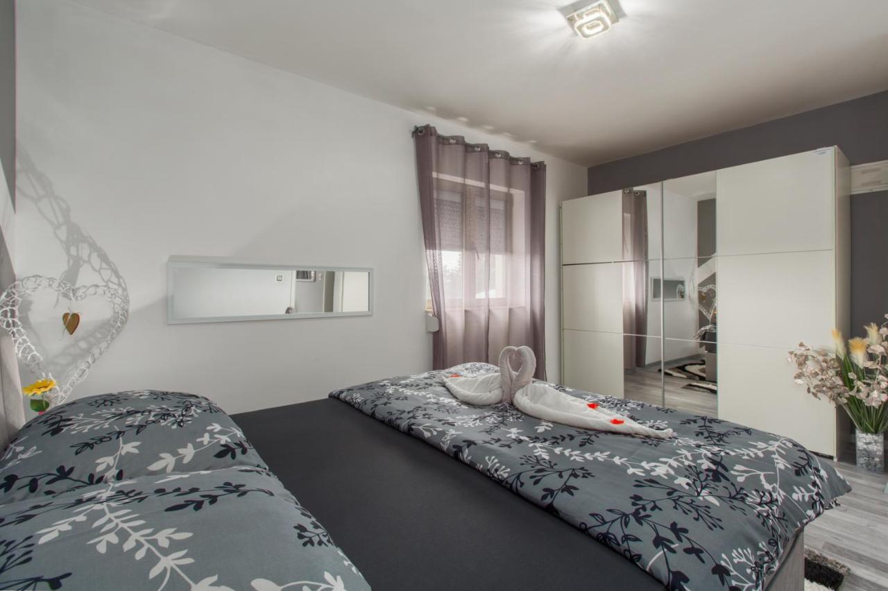 50 Shades Of Grey Apartmán *